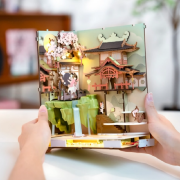 Kit Maquette Book Nook à fabriquer Falling Sakura 18x10x24 cm TGB05 Serre-livres Rolife
