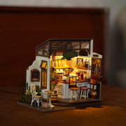 Kit Maquette 3D Coffee shop miniature à fabriquer n17 Café 28 cm DG162 Rolife